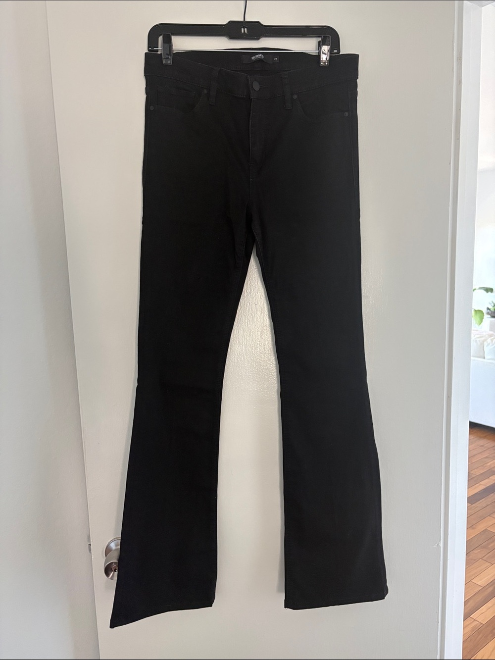 HUDSON mid rise flare jeans!